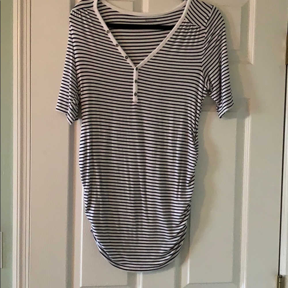 Maternity shirt